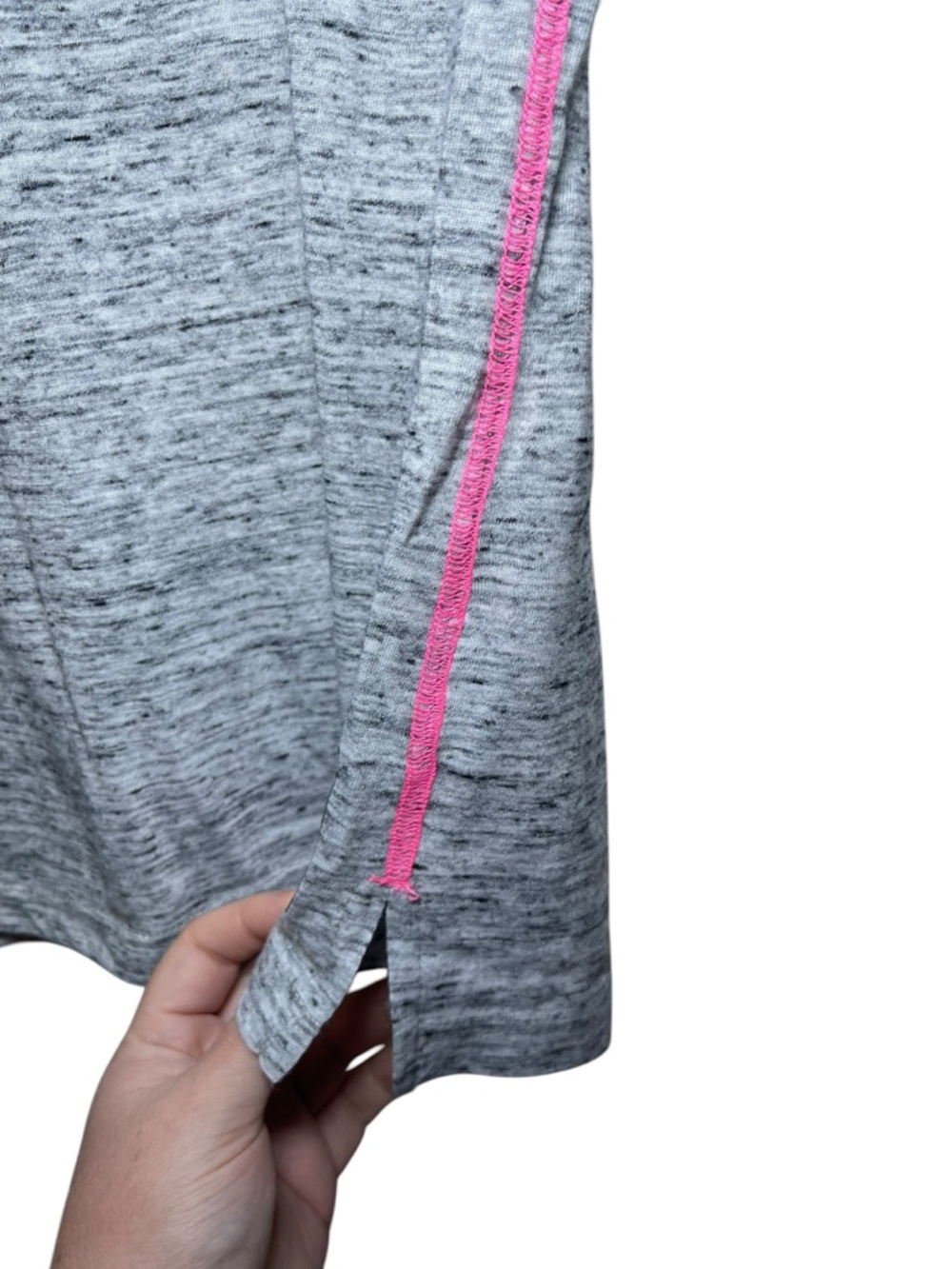 American Fighter Buckle Women’s Pink & Heather Gray Script Logo Tee Size Large - Picture 11 of 16